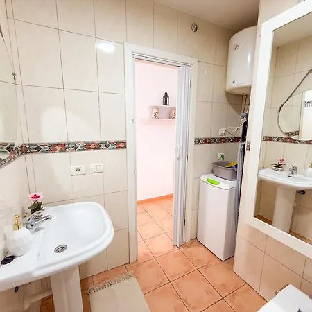 Sky Rock Апартаменти *